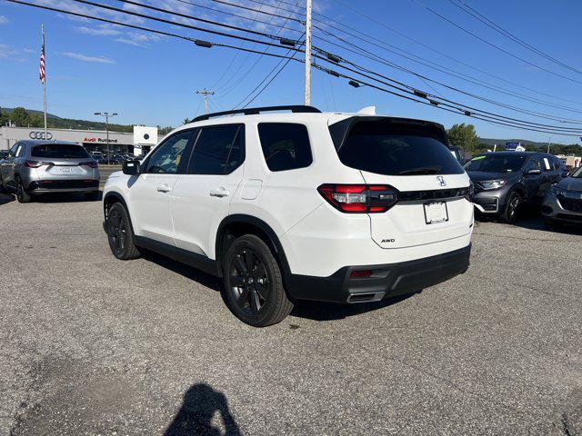 new 2025 Honda Pilot car, priced at $43,795