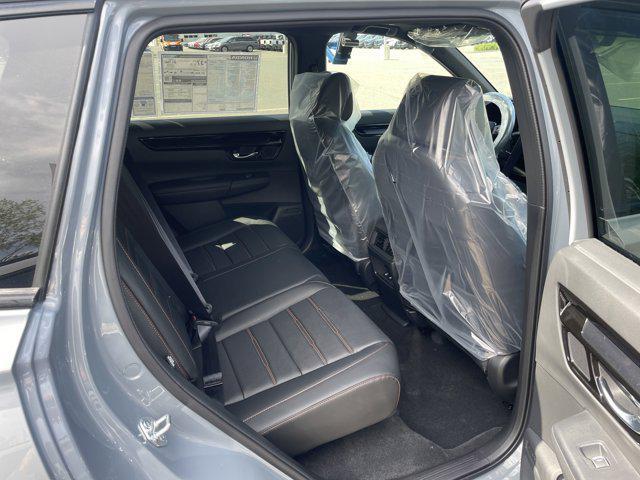 new 2026 Honda CR-V Hybrid car, priced at $43,235