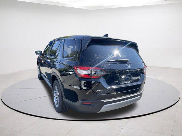 new 2025 Honda Pilot car, priced at $45,118