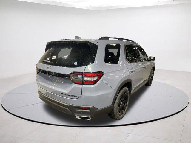 new 2025 Honda Pilot car, priced at $50,877