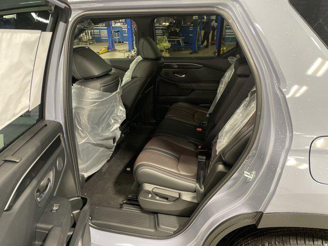 new 2025 Honda Pilot car, priced at $50,877