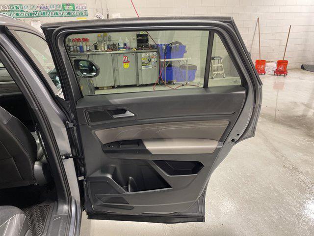 used 2021 Volkswagen Atlas Cross Sport car, priced at $22,348
