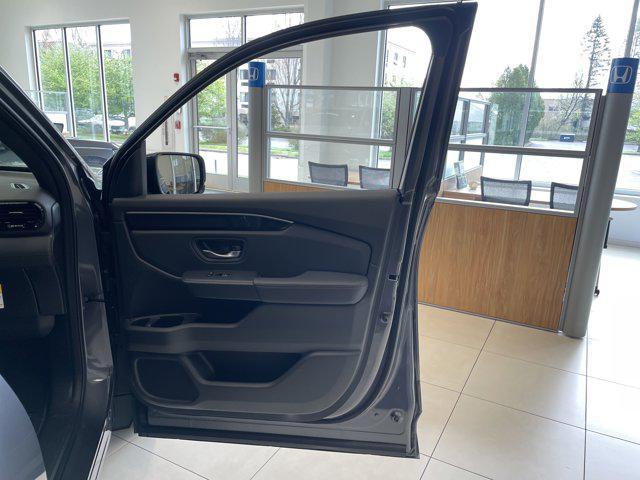 new 2025 Honda Pilot car, priced at $53,617