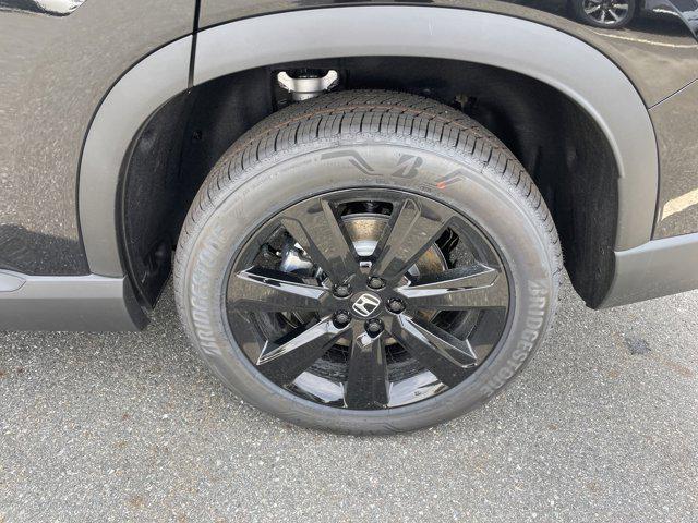 new 2025 Honda Pilot car, priced at $52,858
