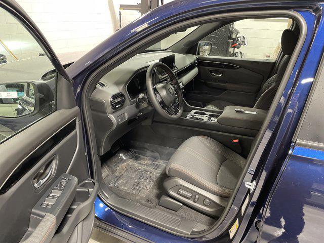 new 2025 Honda Pilot car, priced at $40,291