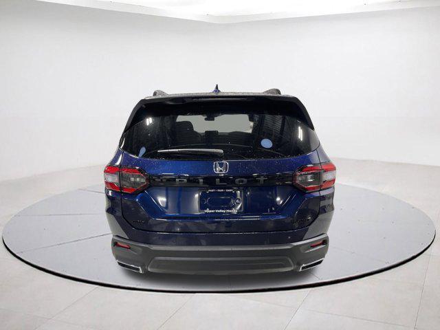new 2025 Honda Pilot car, priced at $40,291
