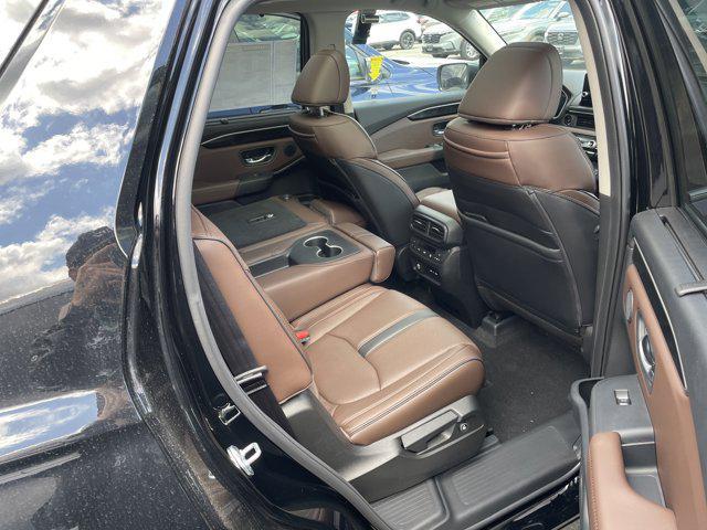 new 2025 Honda Pilot car, priced at $53,200