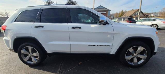 used 2015 Jeep Grand Cherokee car, priced at $12,795