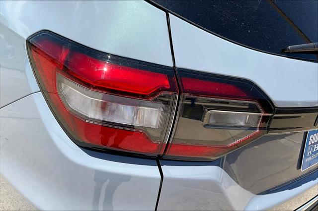 new 2025 Honda Pilot car, priced at $56,485