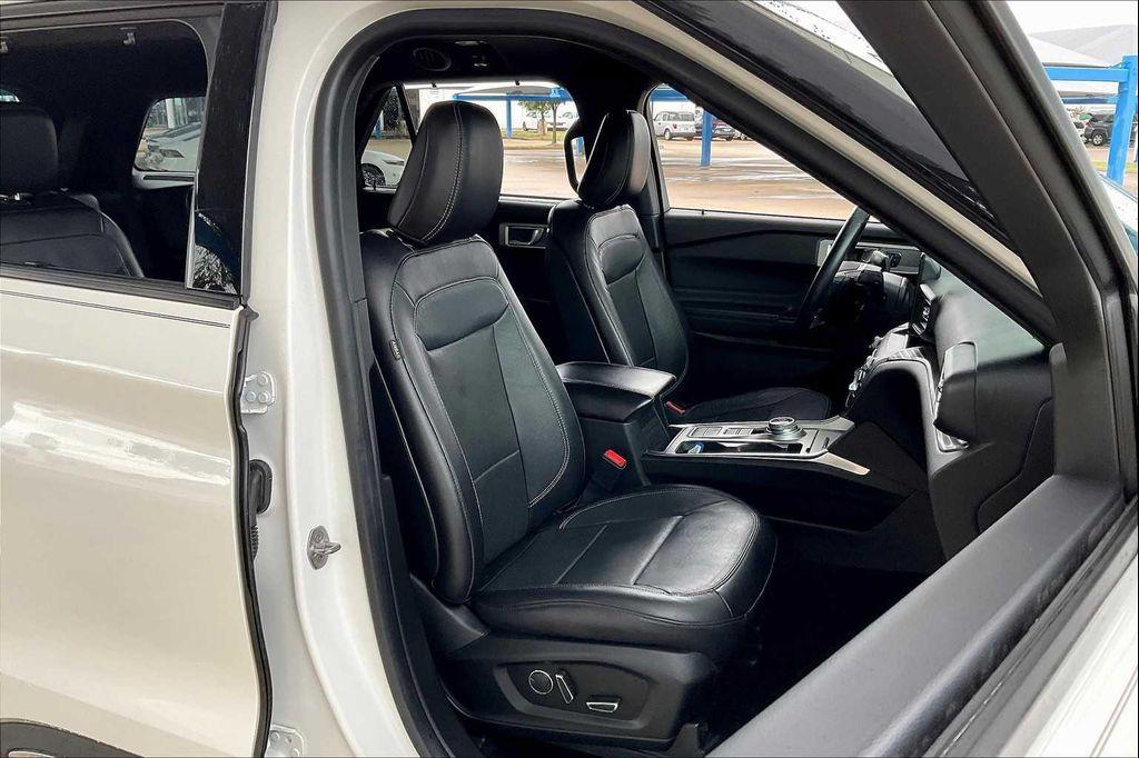 used 2020 Ford Explorer car, priced at $20,000