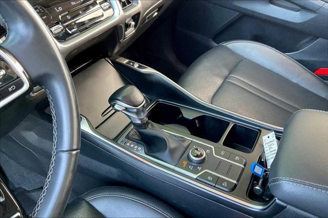 used 2022 Kia Sorento car, priced at $28,899