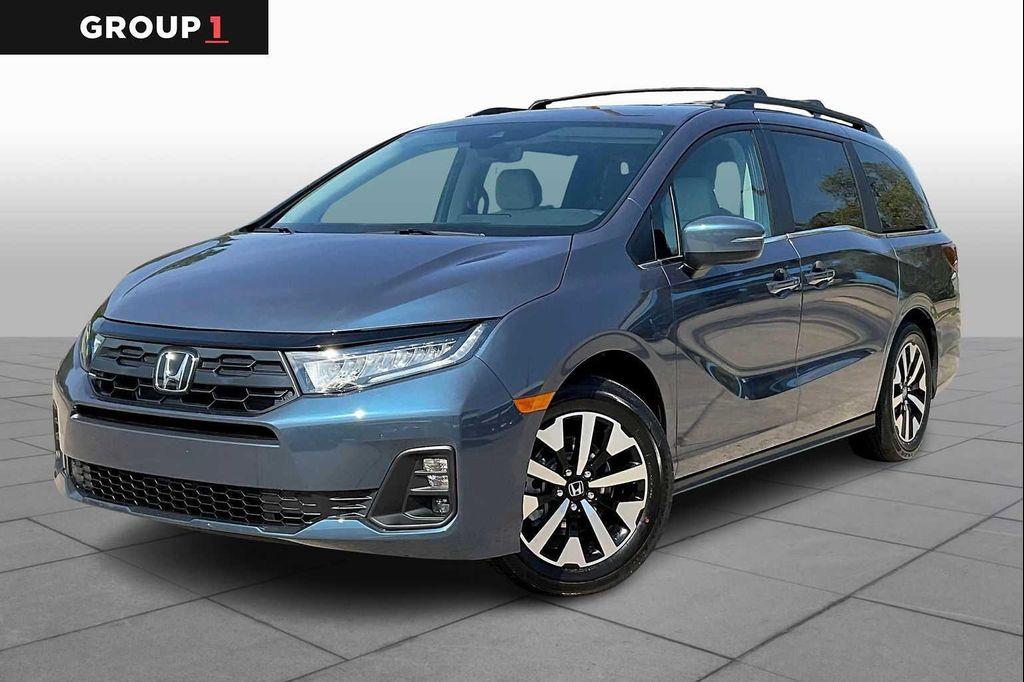 new 2026 Honda Odyssey car, priced at $45,685