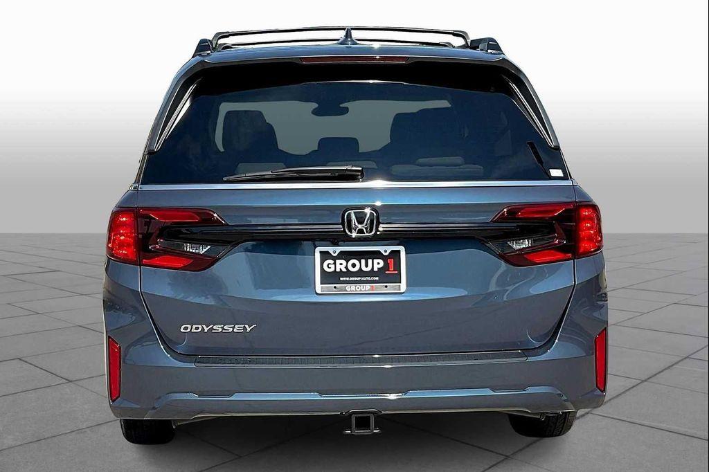 new 2026 Honda Odyssey car, priced at $45,685
