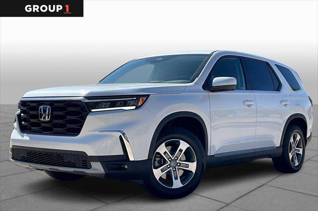 new 2025 Honda Pilot car, priced at $47,505
