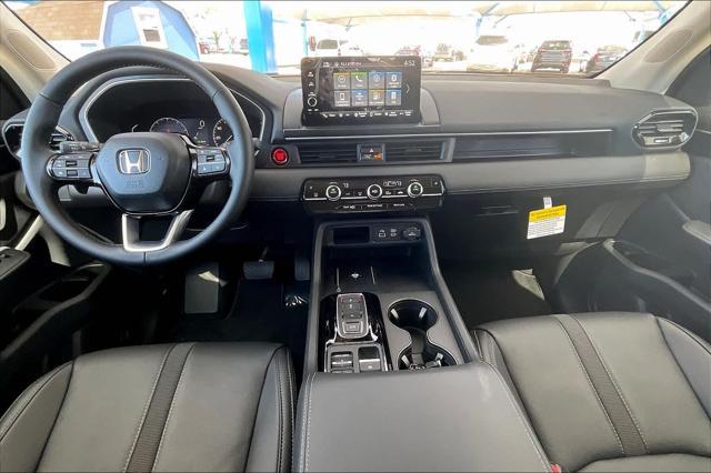 new 2025 Honda Pilot car, priced at $47,505