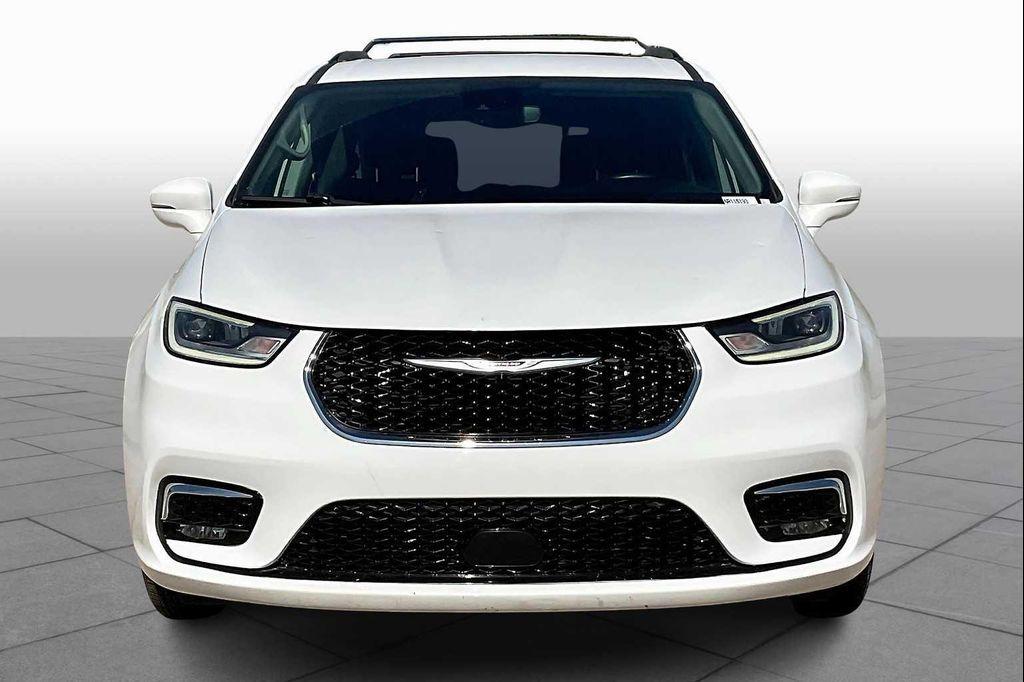 used 2022 Chrysler Pacifica car, priced at $23,999