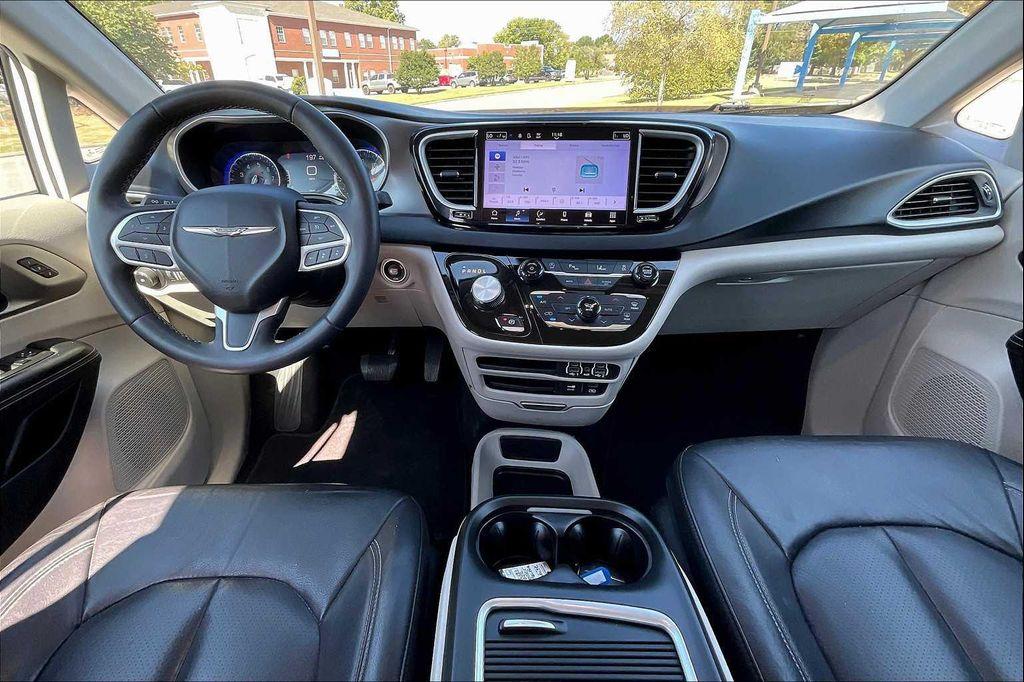 used 2022 Chrysler Pacifica car, priced at $23,999