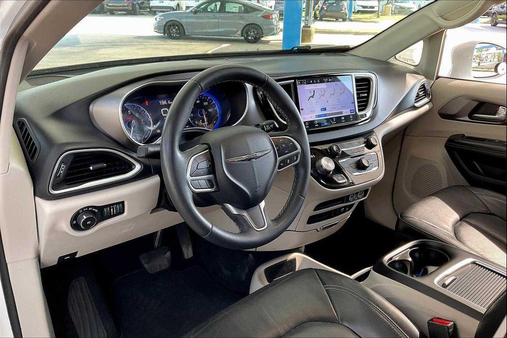 used 2022 Chrysler Pacifica car, priced at $23,999
