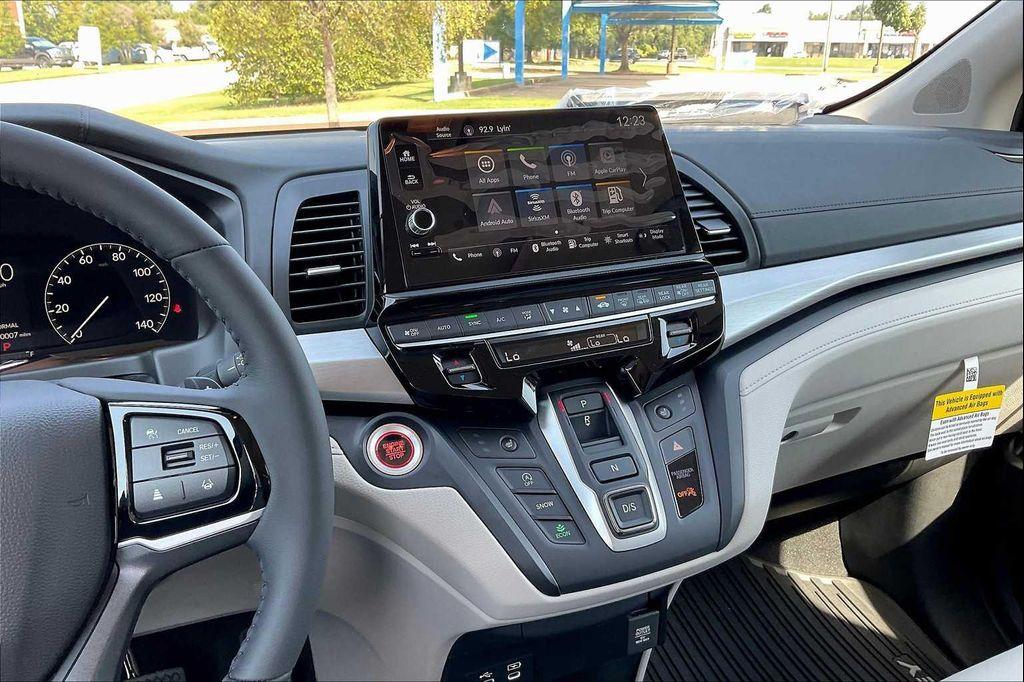 new 2026 Honda Odyssey car, priced at $44,885