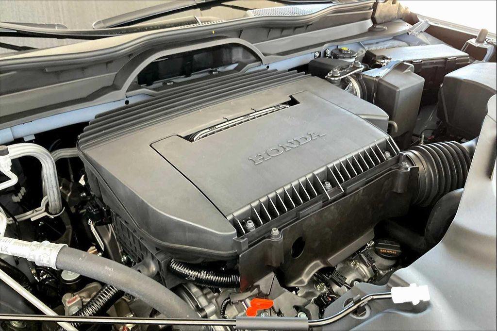 new 2025 Honda Pilot car, priced at $53,530