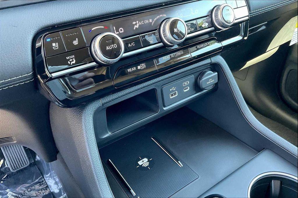 new 2025 Honda Pilot car, priced at $53,530