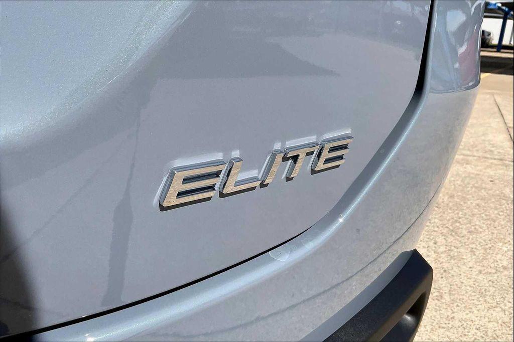 new 2025 Honda Pilot car, priced at $53,530