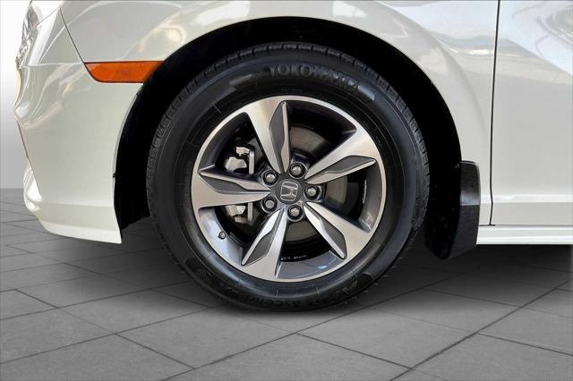 used 2018 Honda Odyssey car, priced at $17,999