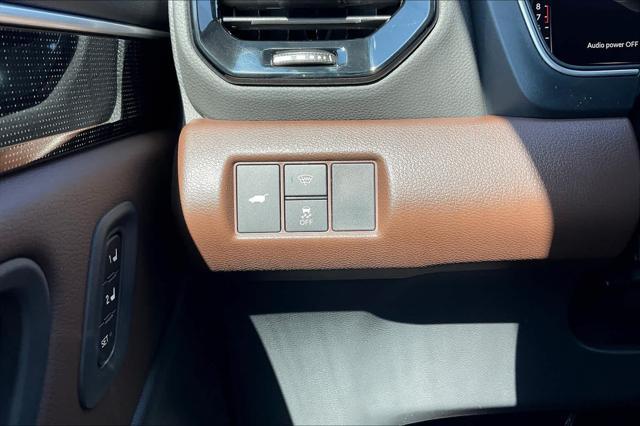 new 2025 Honda Pilot car, priced at $54,530
