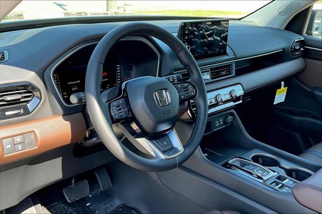 new 2025 Honda Pilot car, priced at $54,530