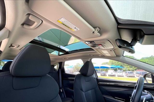 used 2022 Hyundai TUCSON Hybrid car, priced at $25,999