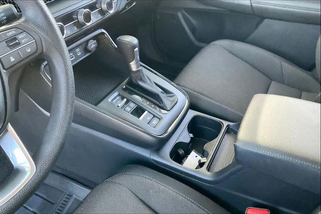 used 2024 Honda CR-V car, priced at $30,000