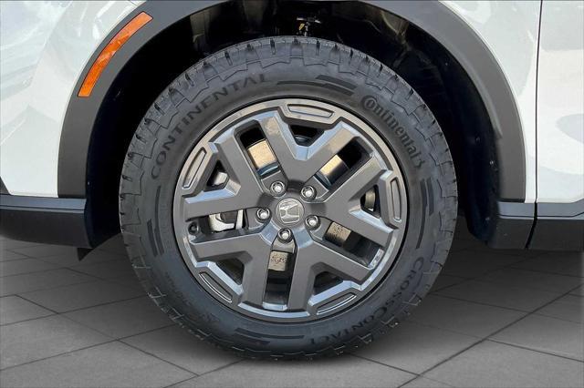 new 2026 Honda CR-V Hybrid car, priced at $40,650