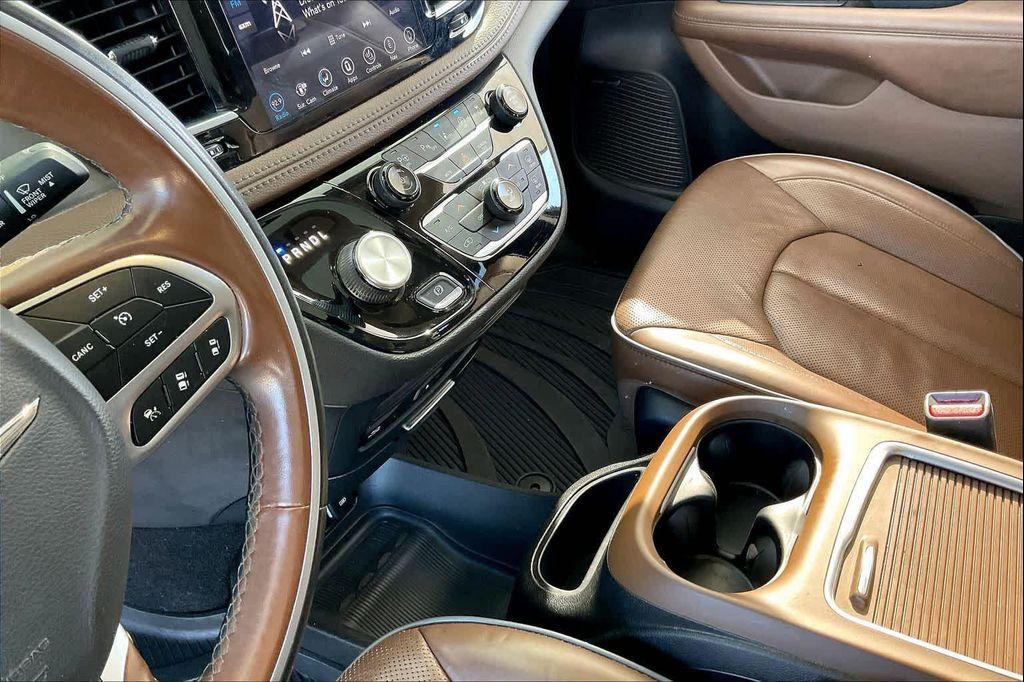 used 2019 Chrysler Pacifica car, priced at $18,999