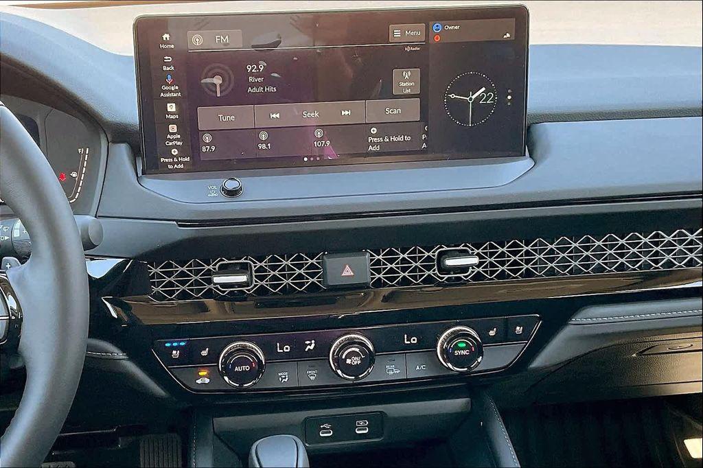 new 2025 Honda Accord Hybrid car, priced at $39,155