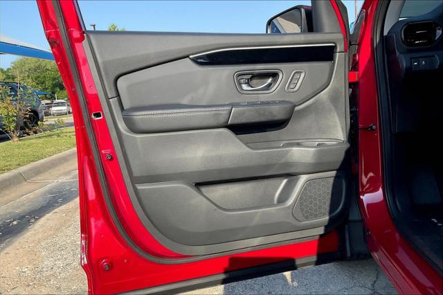 new 2025 Honda Pilot car, priced at $48,985