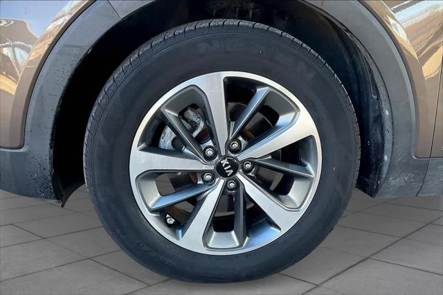 used 2019 Kia Sorento car, priced at $16,699