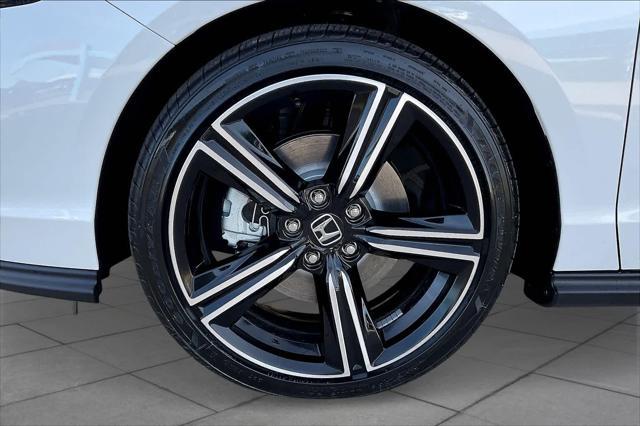 new 2025 Honda Accord Hybrid car, priced at $35,260