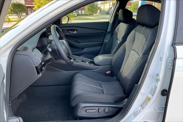 new 2025 Honda Accord Hybrid car, priced at $35,260