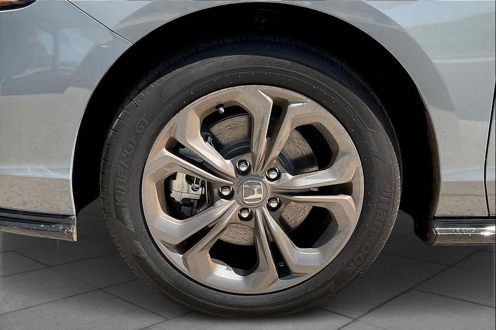 used 2025 Honda Accord Hybrid car, priced at $33,999