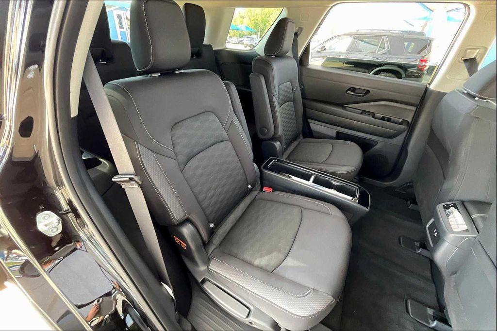 used 2024 Nissan Pathfinder car, priced at $28,499