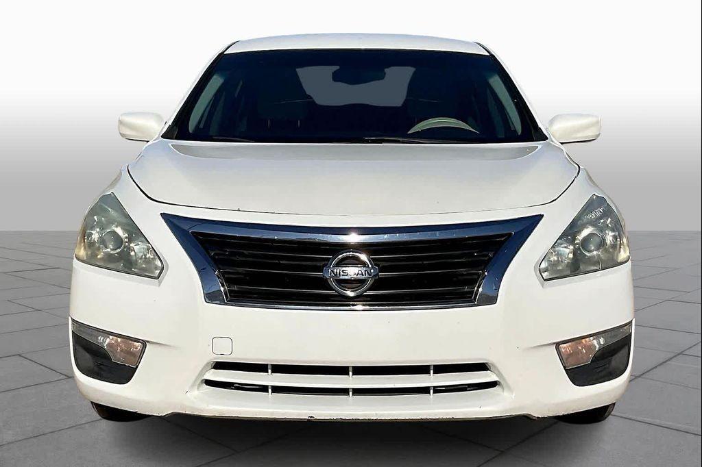 used 2015 Nissan Altima car, priced at $5,999