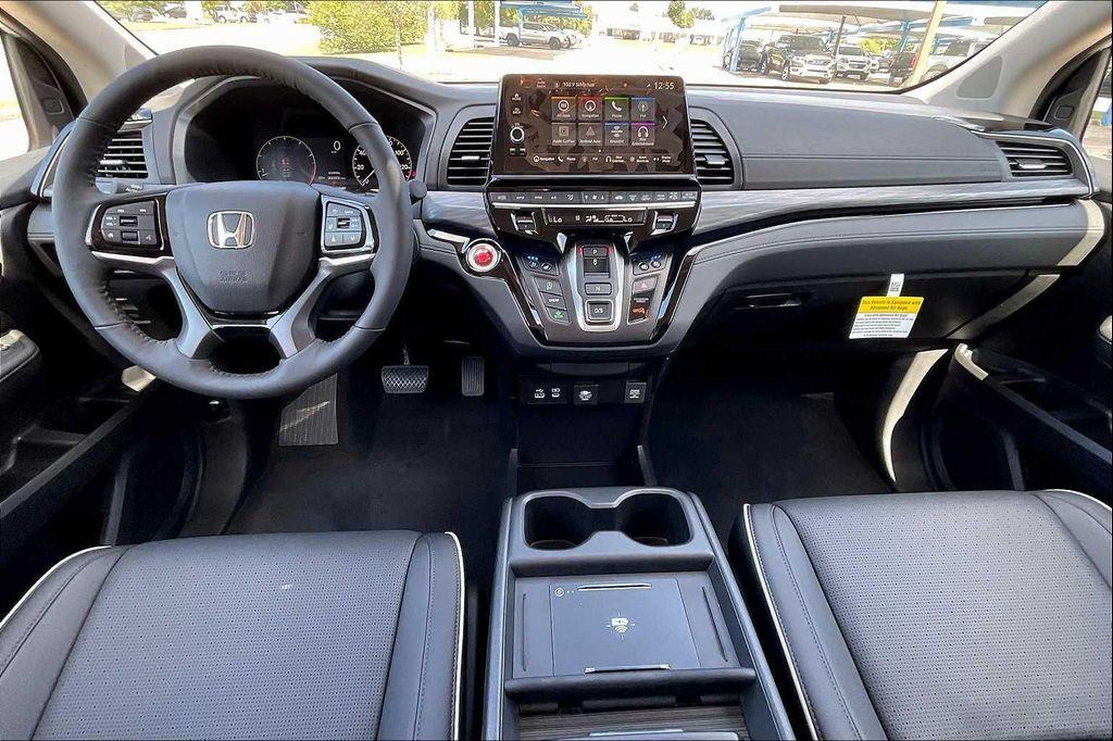 new 2026 Honda Odyssey car, priced at $53,645