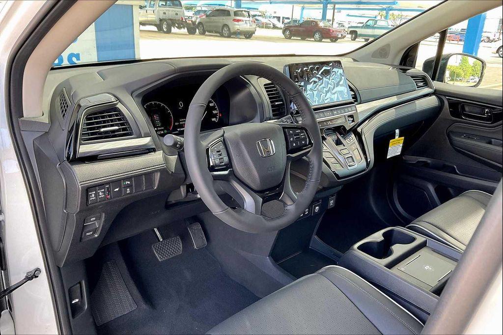 new 2026 Honda Odyssey car, priced at $53,645
