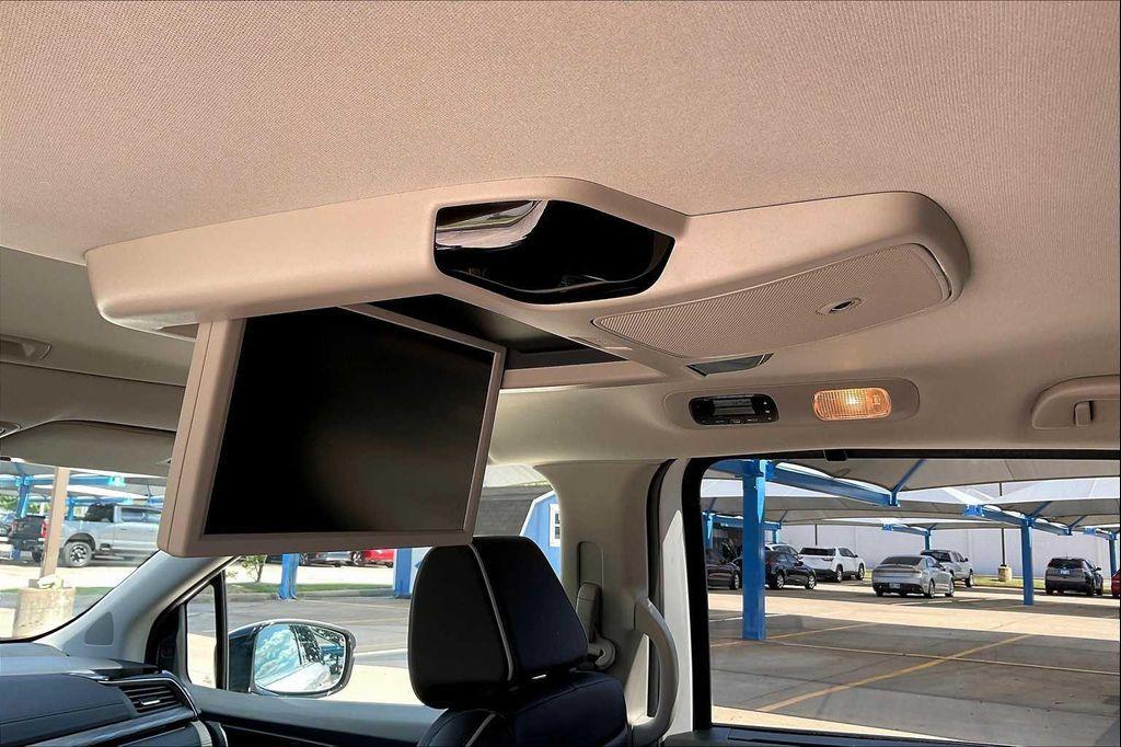 new 2026 Honda Odyssey car, priced at $53,645