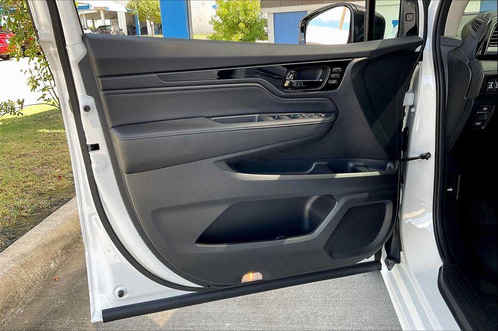 new 2026 Honda Odyssey car, priced at $53,645