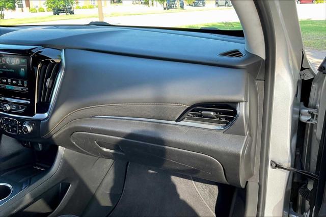 used 2018 Chevrolet Traverse car, priced at $21,999