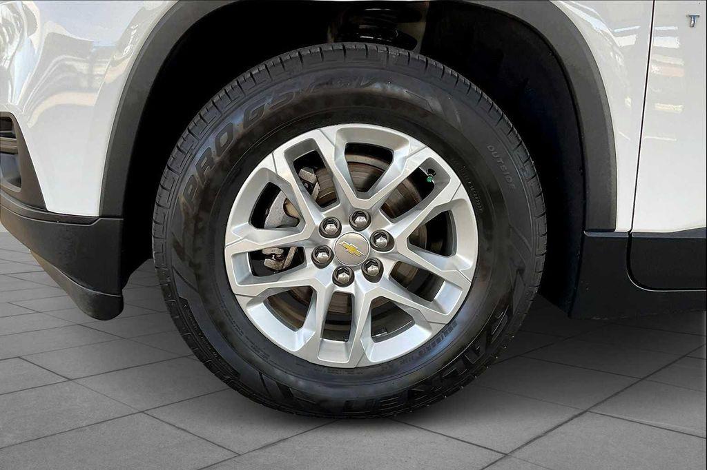 used 2018 Chevrolet Traverse car, priced at $13,999