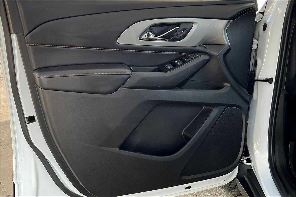 used 2018 Chevrolet Traverse car, priced at $13,999