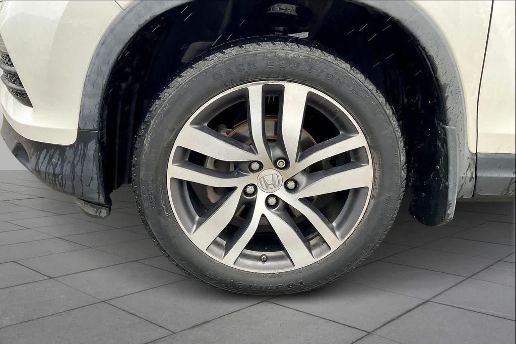 used 2018 Honda Pilot car, priced at $15,000