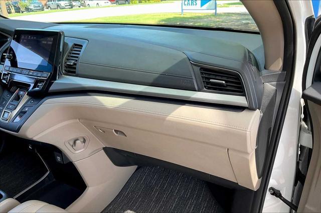 used 2023 Honda Odyssey car, priced at $32,999